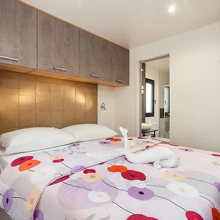 Üdülőpark Mobile Homes Santa Marina, Lanterna Tar-Vabriga