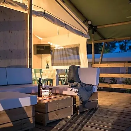 Mobile Homes Santa Marina, Lanterna 5* Poreč