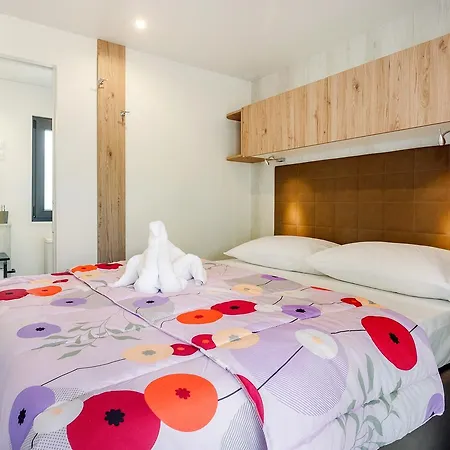 Mobile Homes Santa Marina, Lanterna База відпочинку
