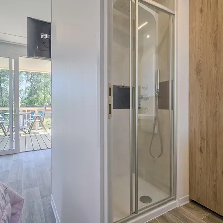 Parco vacanze Mobile Homes Santa Marina, Lanterna 5*