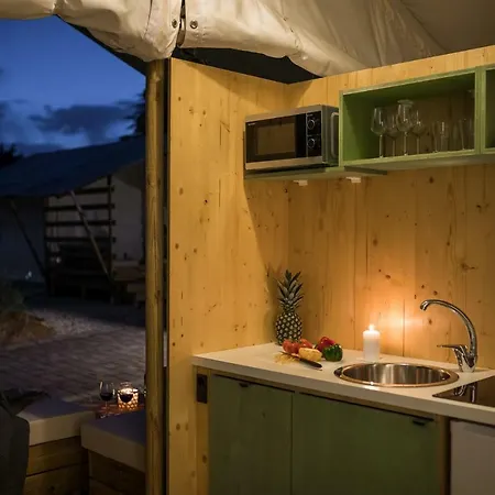 Mobile Homes Santa Marina, Lanterna База відпочинку 5*