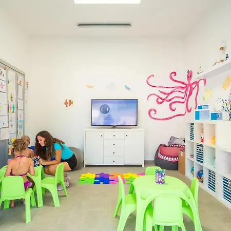 Mobile Homes Santa Marina, Lanterna База відпочинку Tar-Vabriga